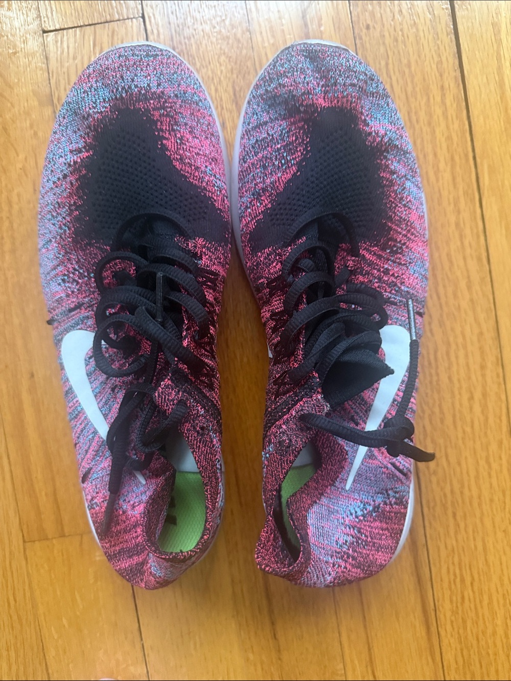 Nike Women’s Flyknit Trainers - Black & Pink Blend